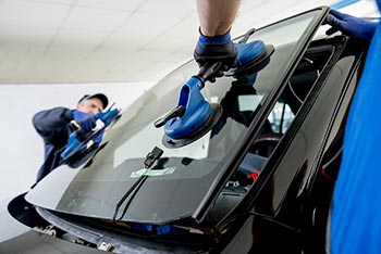 Glendale-AZ-Mobile-Windshield-Replacement-Services